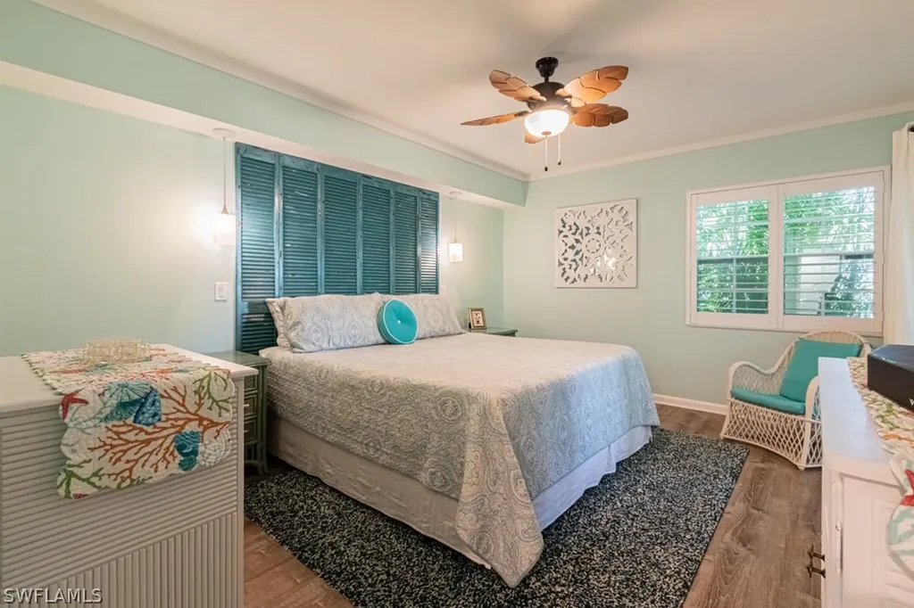 2132 Tama Circle Naples FL 34112