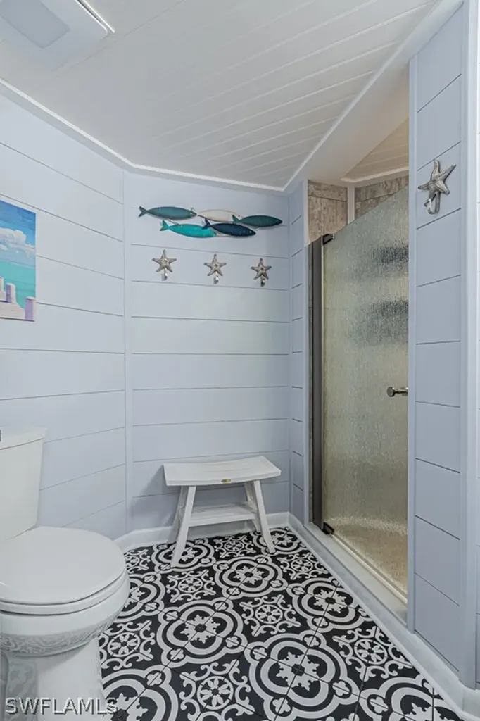 2132 Tama Circle Naples FL 34112