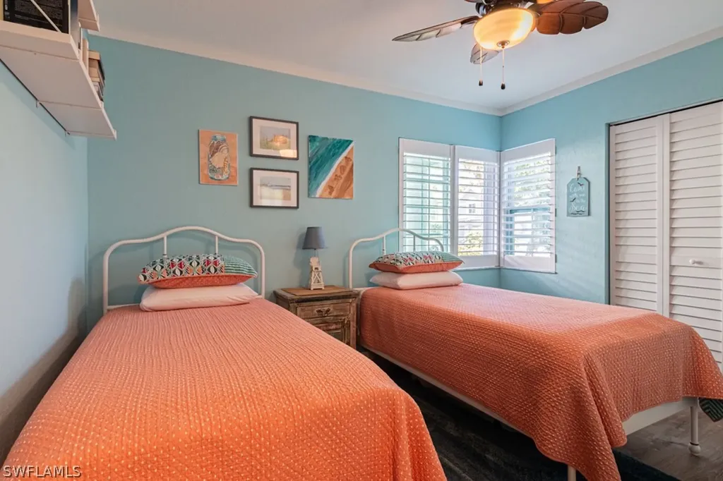 2132 Tama Circle Naples FL 34112