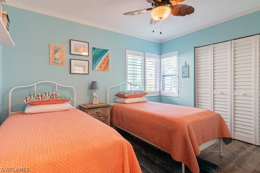 2132 Tama Circle Naples FL 34112