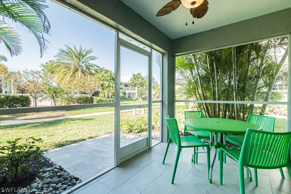 2132 Tama Circle Naples FL 34112