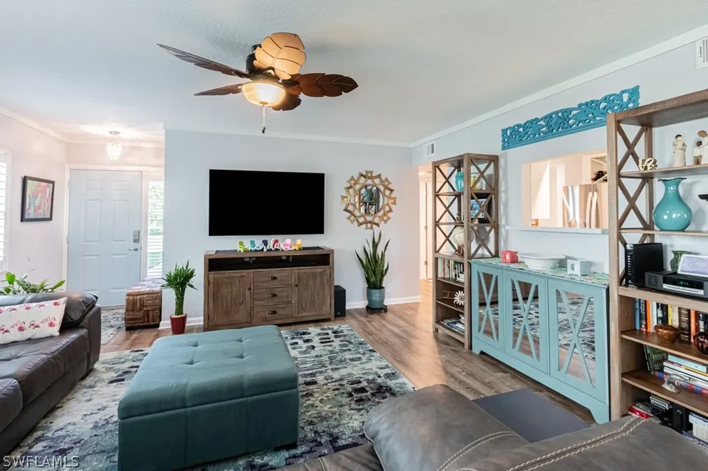 2132 Tama Circle Naples FL 34112