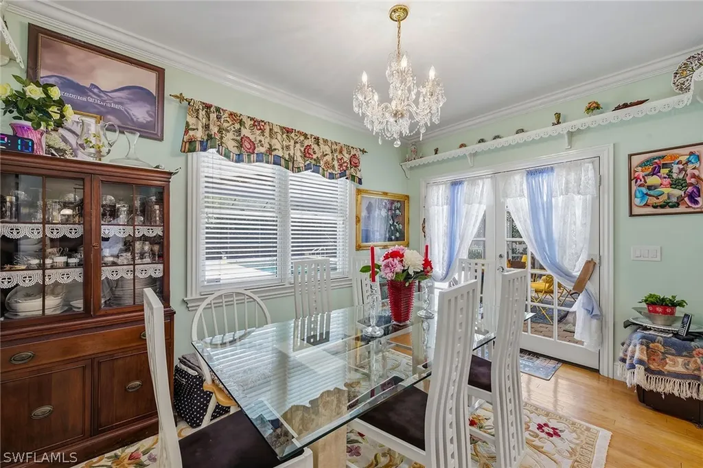 2752 14th Street N Naples FL 34103