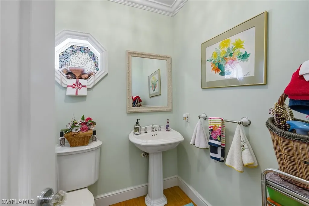 2752 14th Street N Naples FL 34103