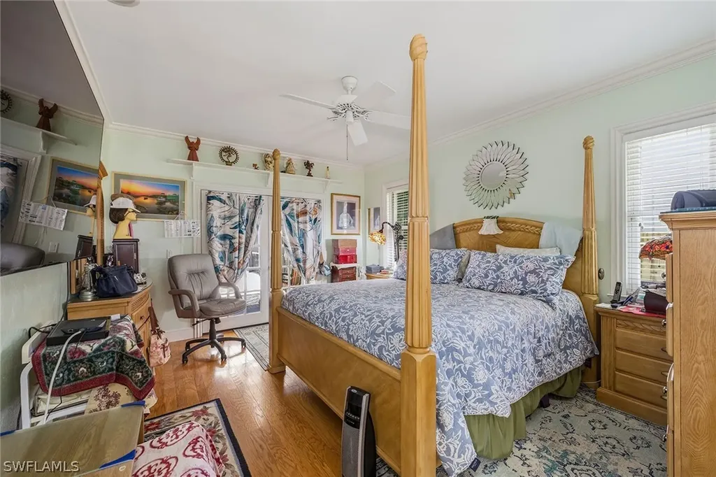 2752 14th Street N Naples FL 34103