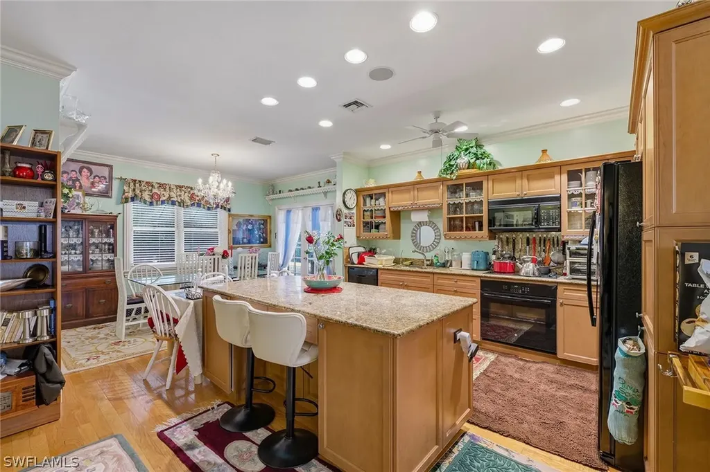 2752 14th Street N Naples FL 34103