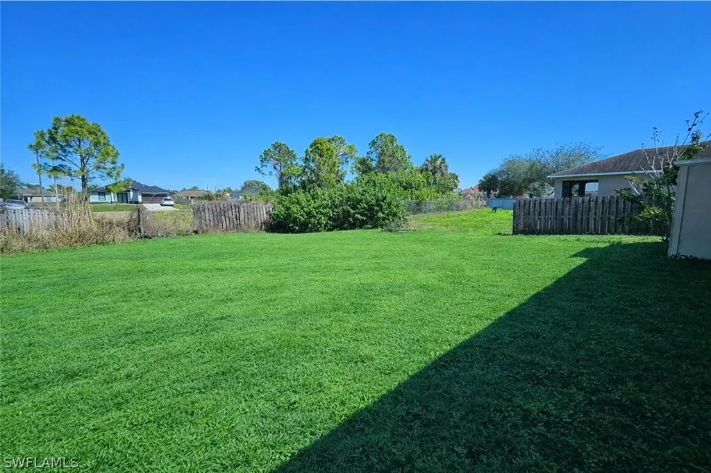 3012 40th Street SW Lehigh Acres FL 33976