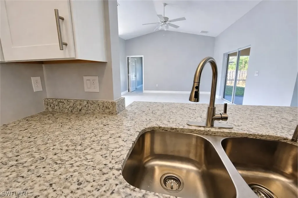 3012 40th Street SW Lehigh Acres FL 33976
