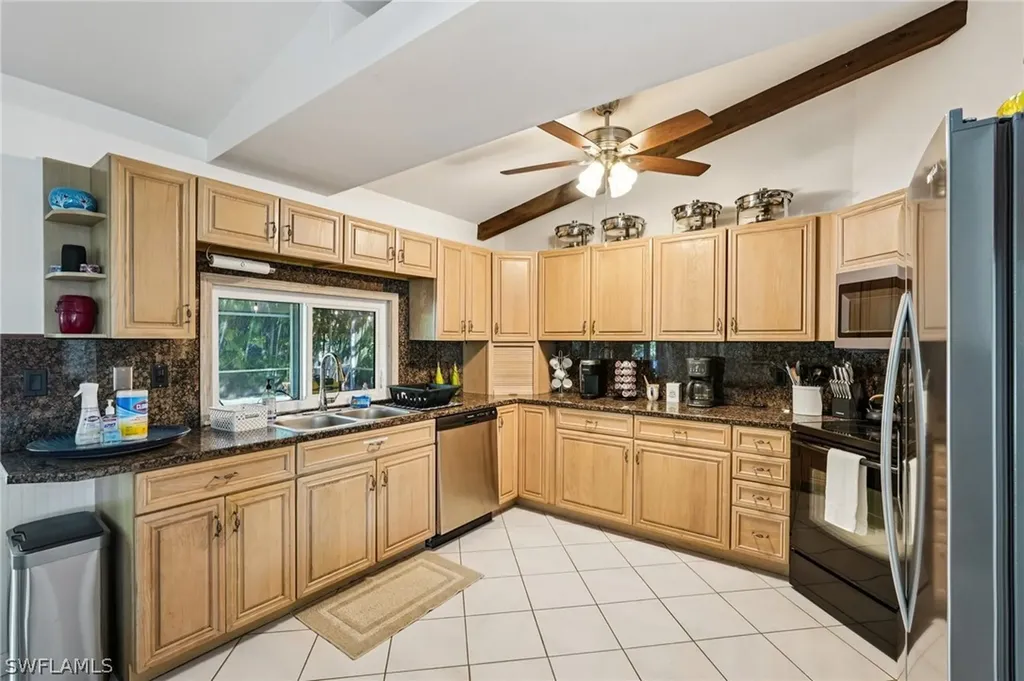 4439 Rosea Court Naples FL 34104