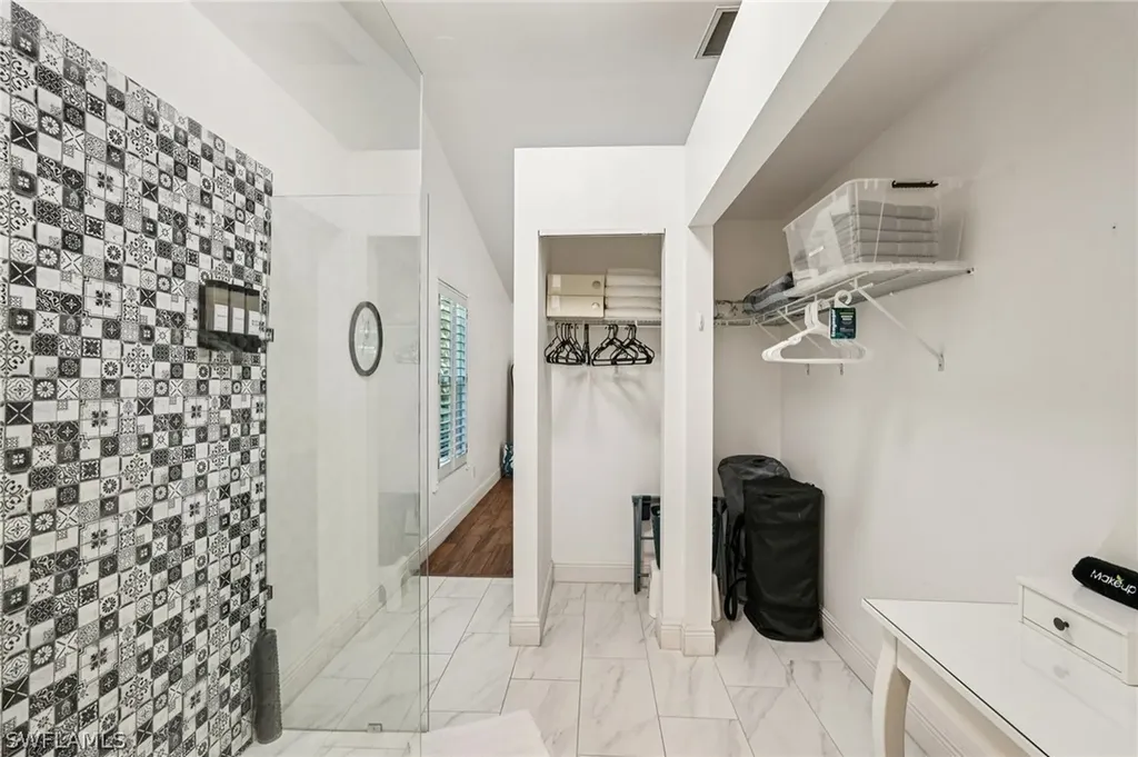 4439 Rosea Court Naples FL 34104