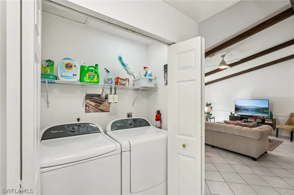 4439 Rosea Court Naples FL 34104