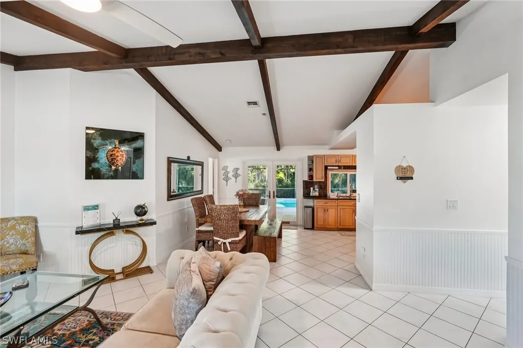 4439 Rosea Court Naples FL 34104
