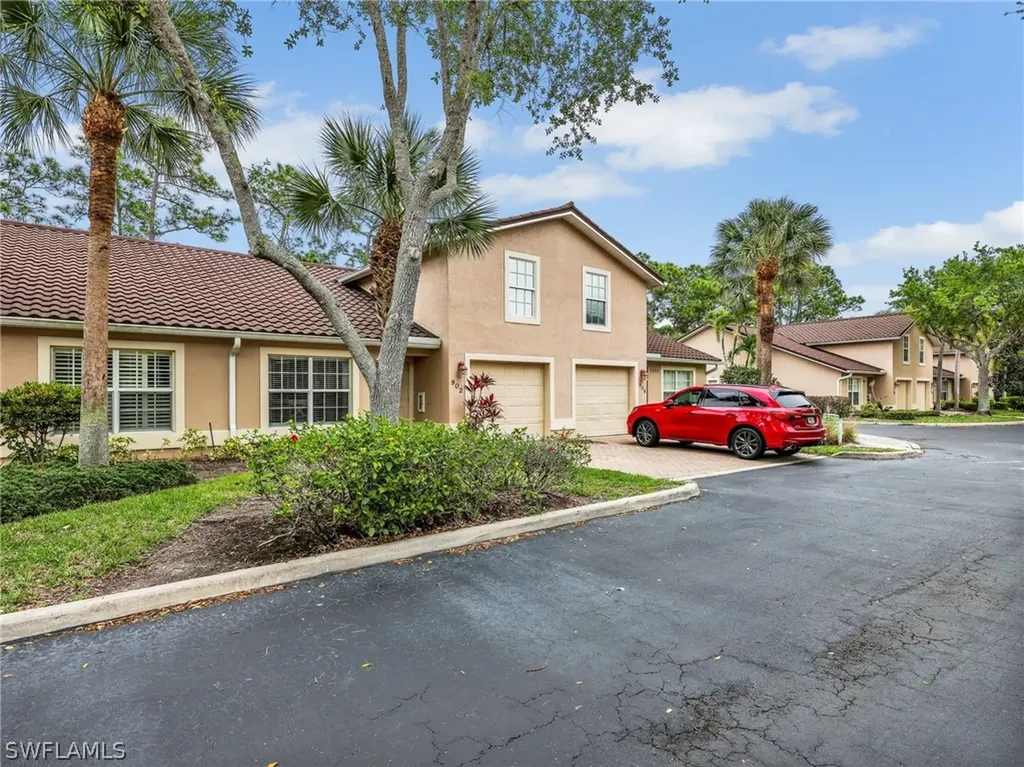 3505 Avion Woods Court Naples FL 34104