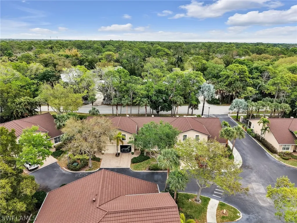 3505 Avion Woods Court Naples FL 34104