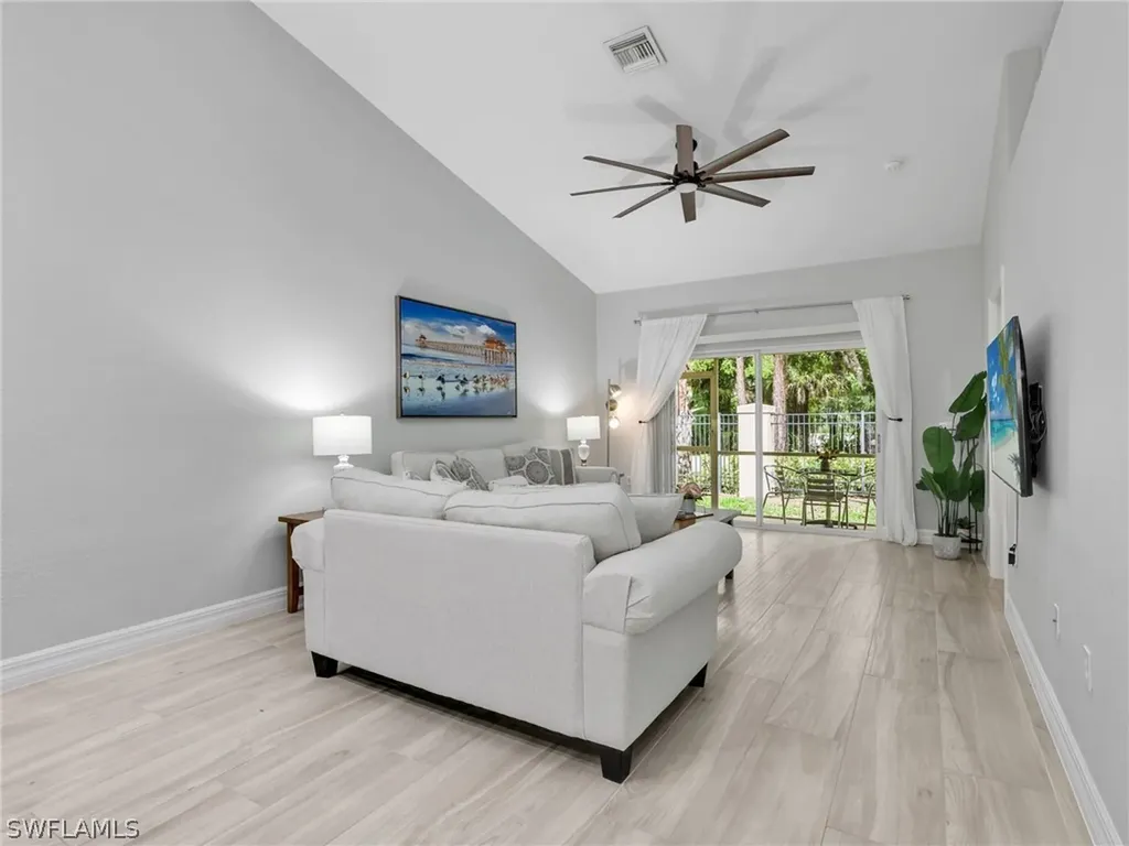 3505 Avion Woods Court Naples FL 34104