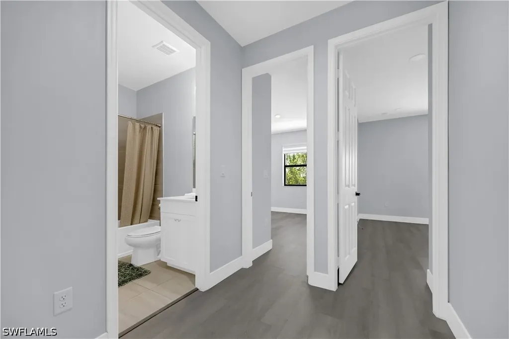 9045 Madrid Circle Naples FL 34104