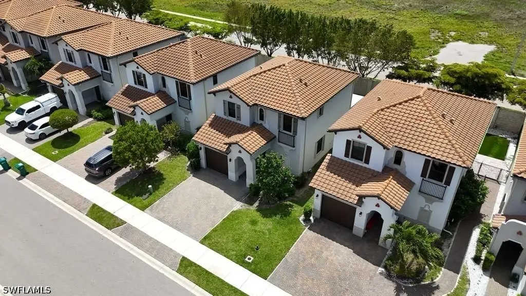 9045 Madrid Circle Naples FL 34104