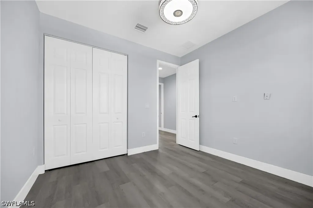 9045 Madrid Circle Naples FL 34104