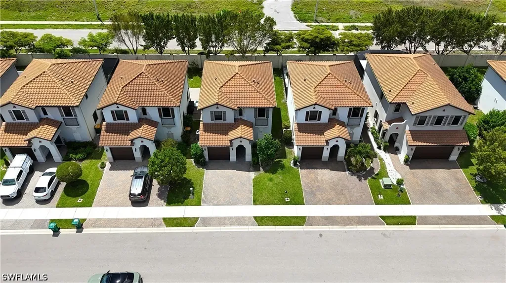 9045 Madrid Circle Naples FL 34104