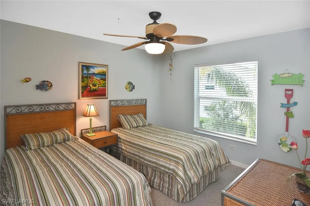 3870 Sawgrass Way Naples FL 34112