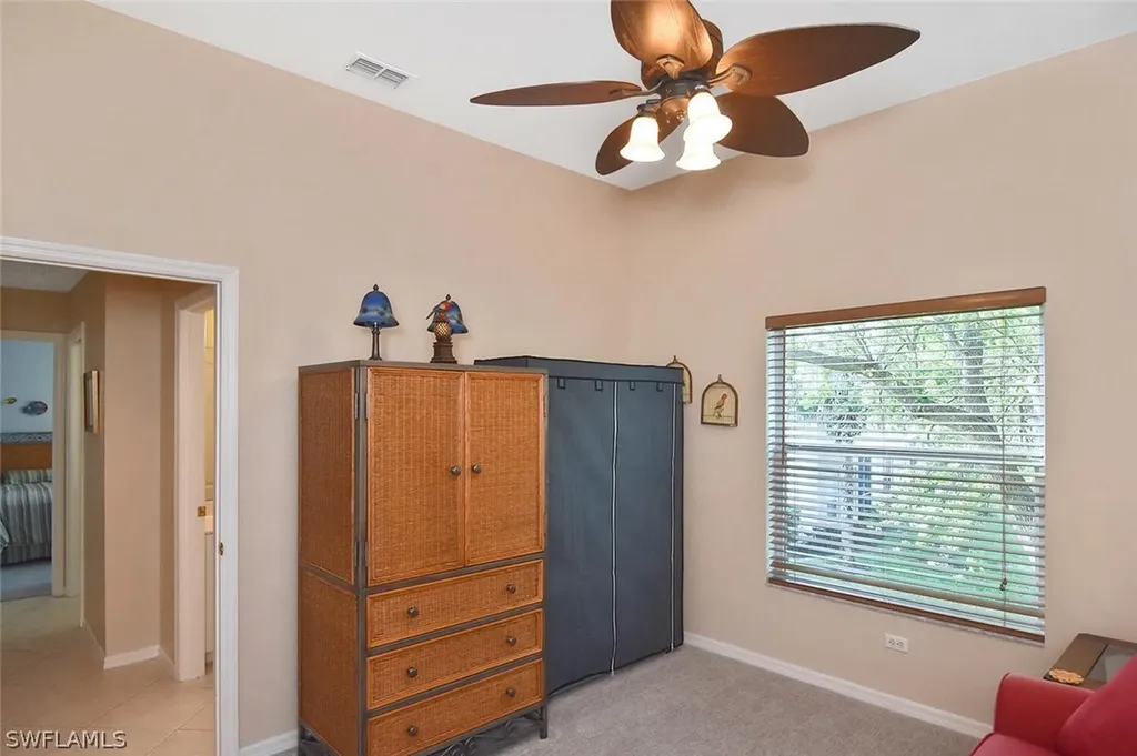 3870 Sawgrass Way Naples FL 34112