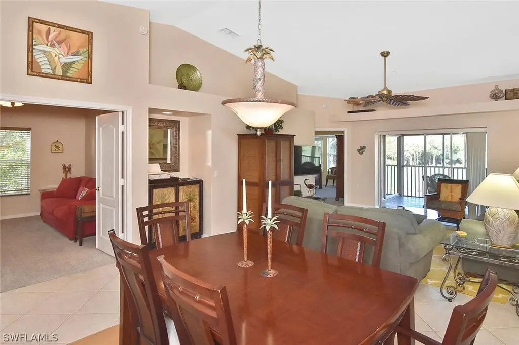 3870 Sawgrass Way Naples FL 34112