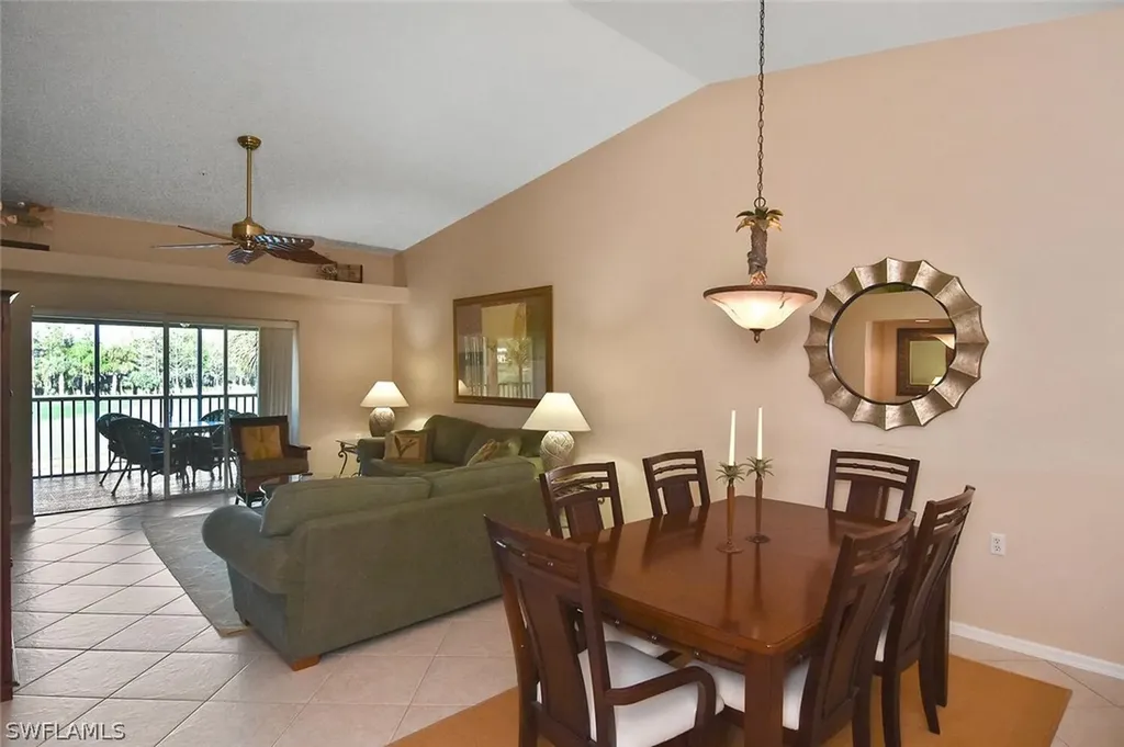 3870 Sawgrass Way Naples FL 34112