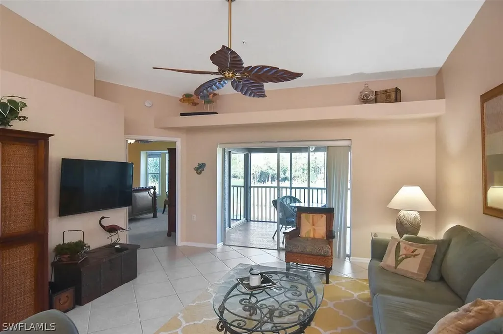 3870 Sawgrass Way Naples FL 34112