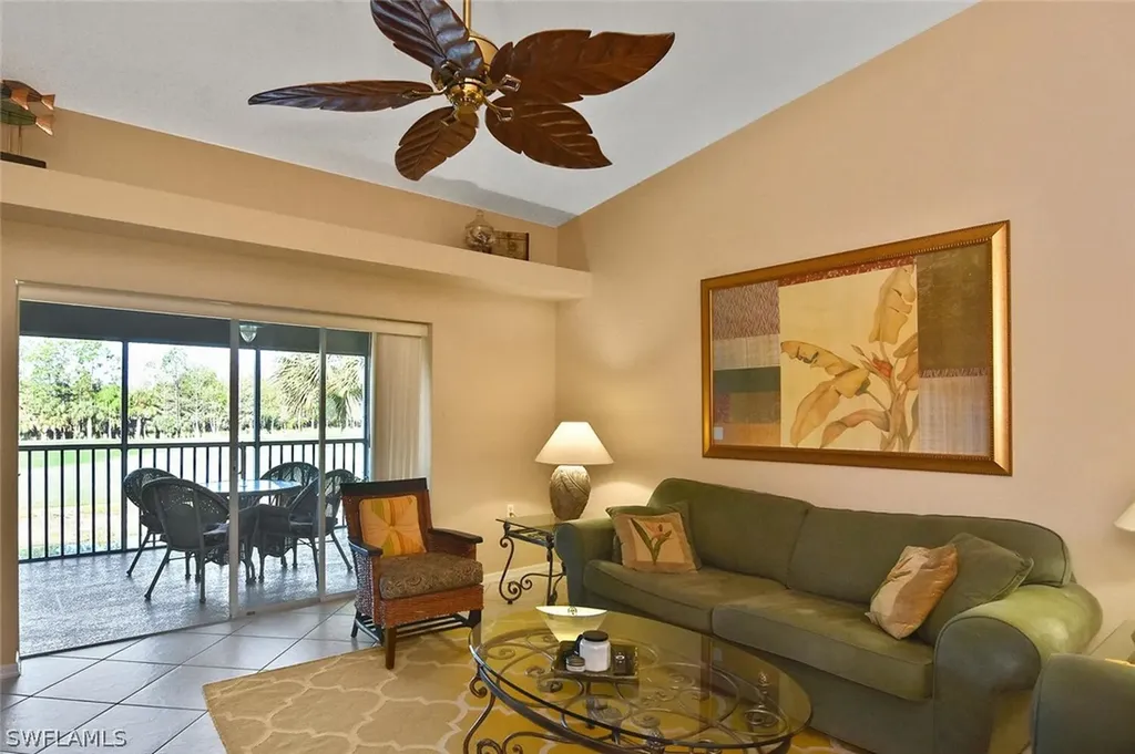 3870 Sawgrass Way Naples FL 34112