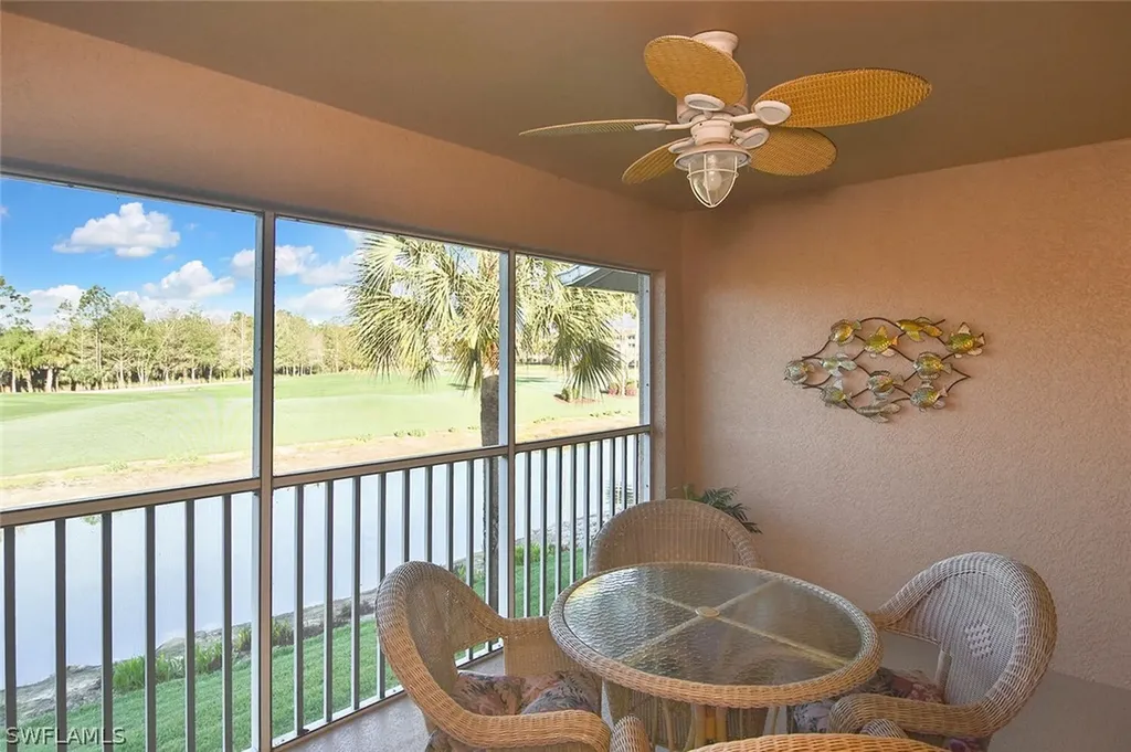 3870 Sawgrass Way Naples FL 34112