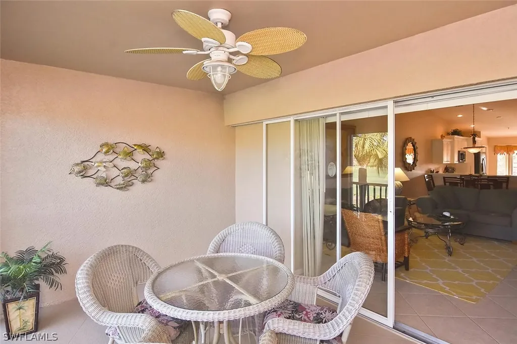 3870 Sawgrass Way Naples FL 34112