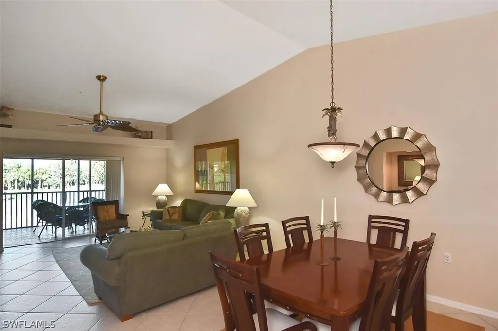 3870 Sawgrass Way Naples FL 34112