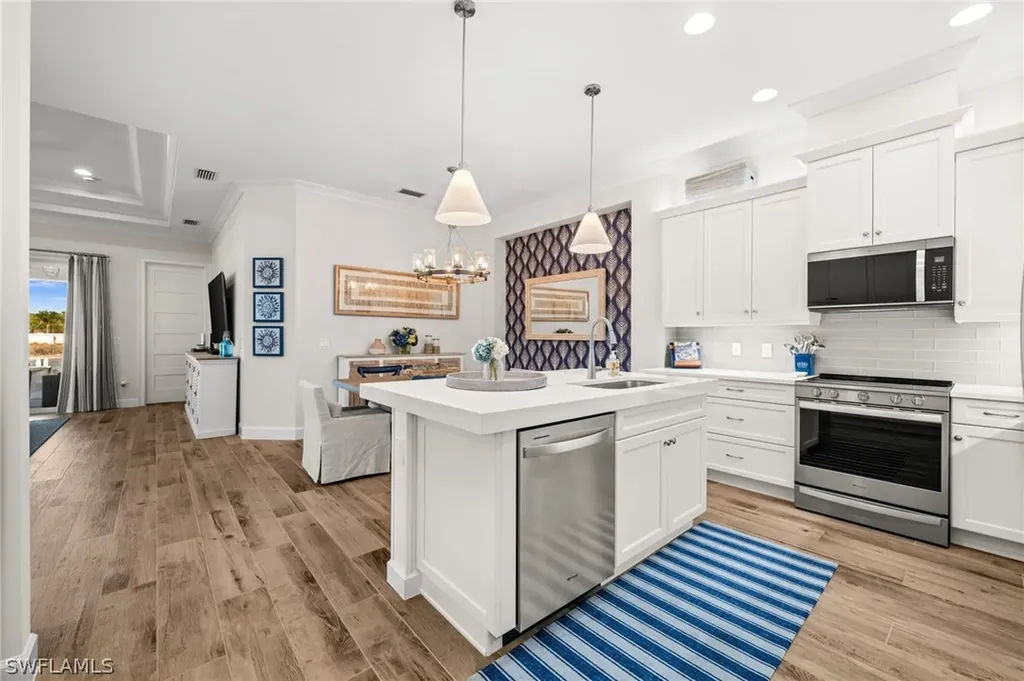 8821 Yucatan Court Naples FL 34112