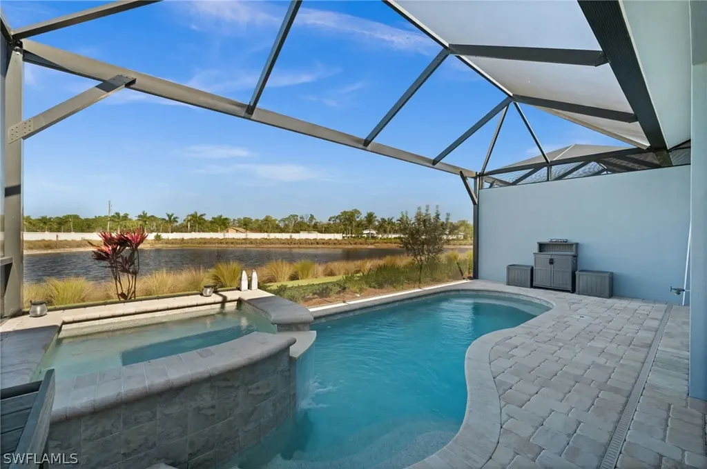 8821 Yucatan Court Naples FL 34112