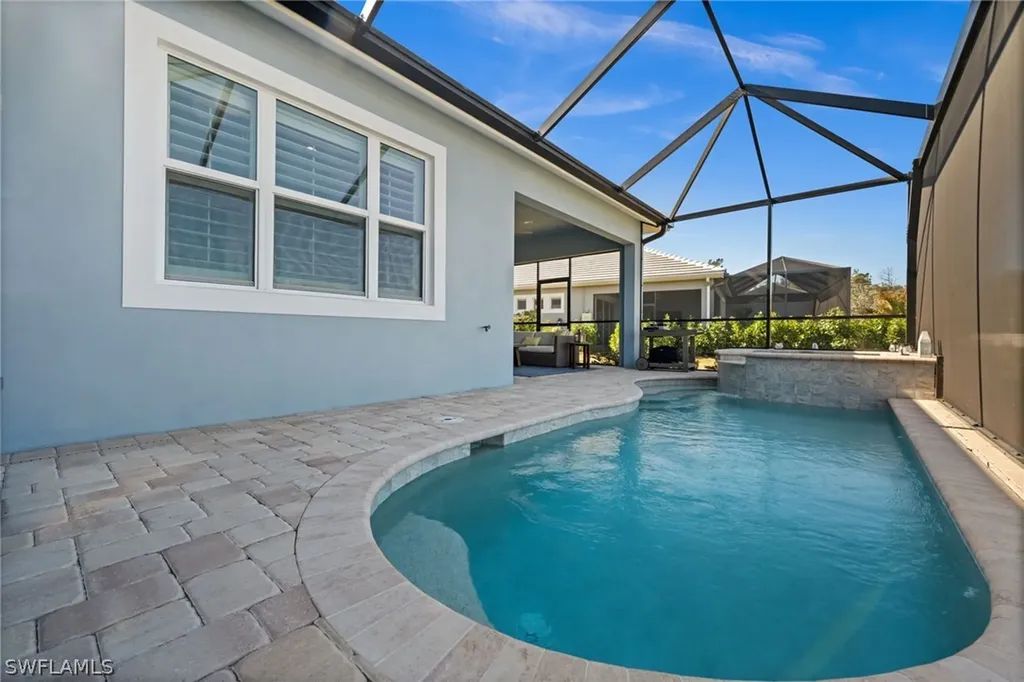 8821 Yucatan Court Naples FL 34112