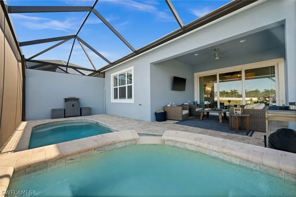 8821 Yucatan Court Naples FL 34112