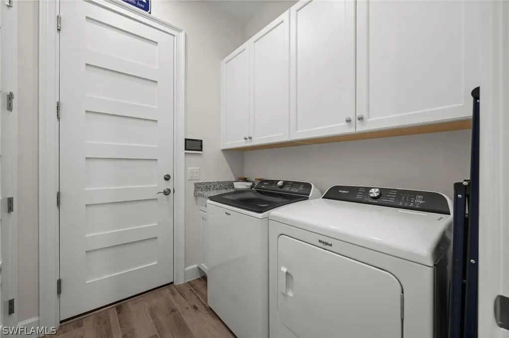8821 Yucatan Court Naples FL 34112