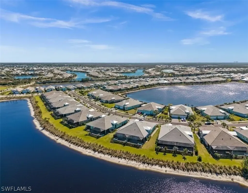 8821 Yucatan Court Naples FL 34112