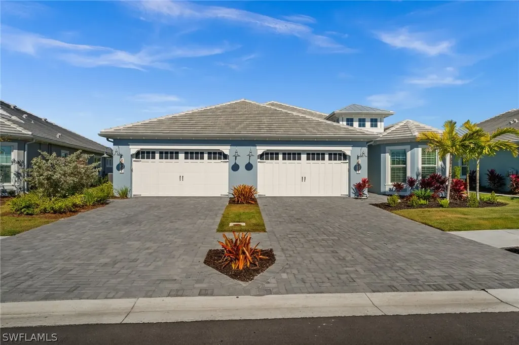 8821 Yucatan Court Naples FL 34112