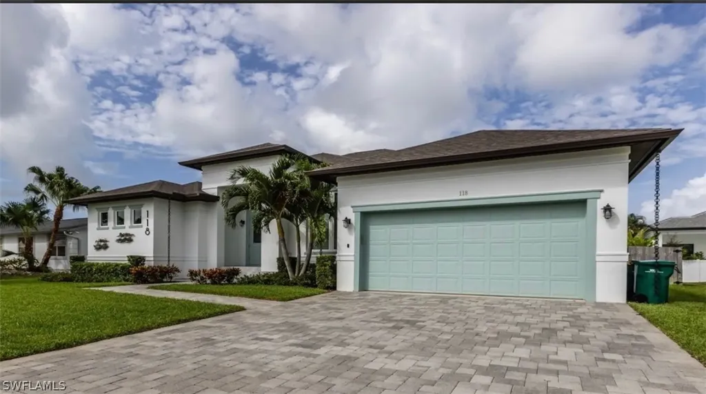 118 Bermuda Road N Marco Island FL 34145