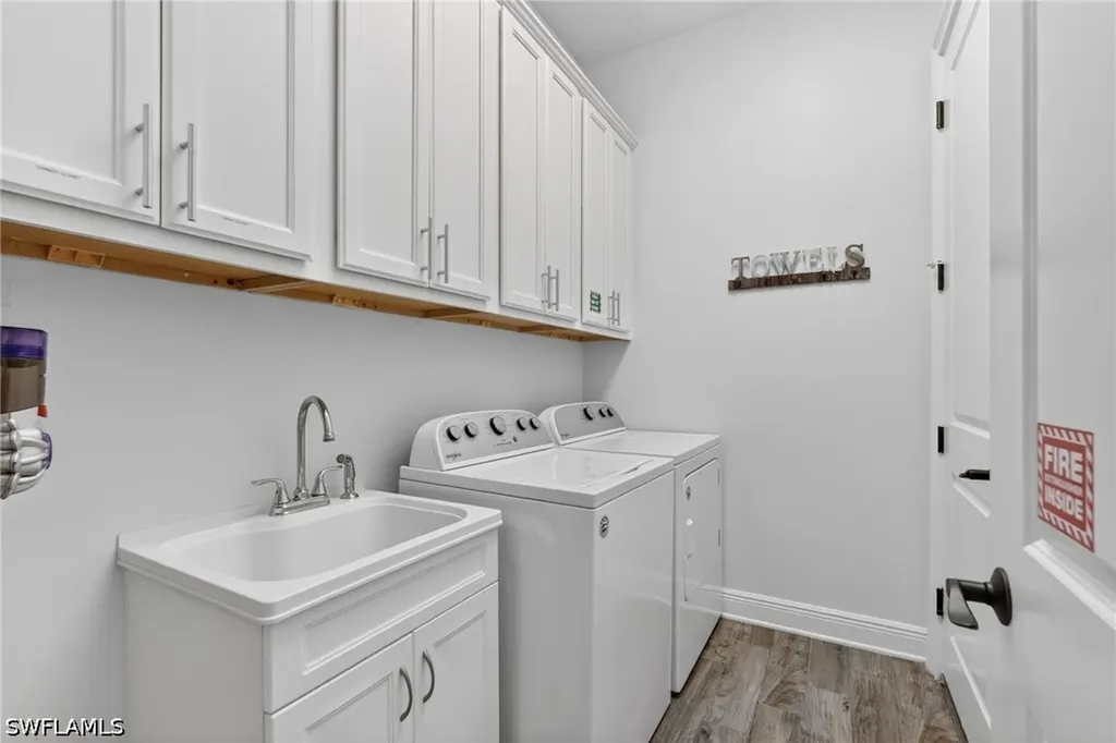 118 Bermuda Drive N Marco Island FL 34145