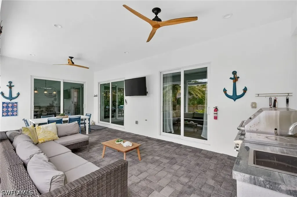 118 Bermuda Drive N Marco Island FL 34145