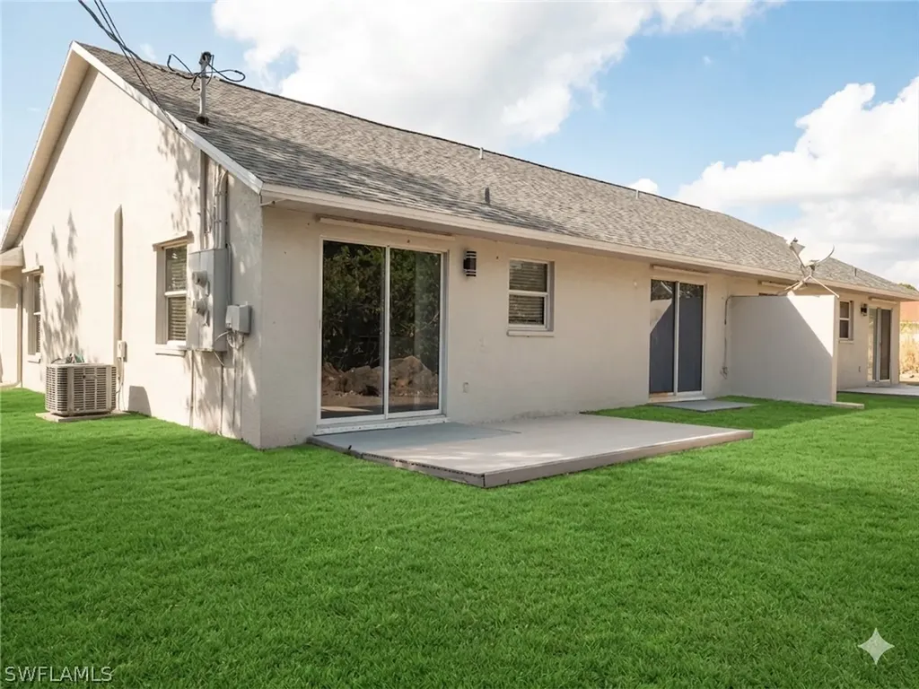 17383 + 17395 Cleveland Drive Fort Myers FL 33967