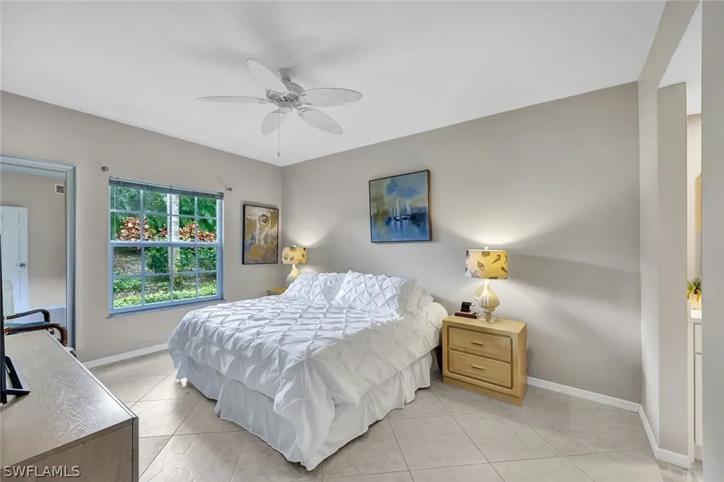 859 Tanbark Drive Naples FL 34108
