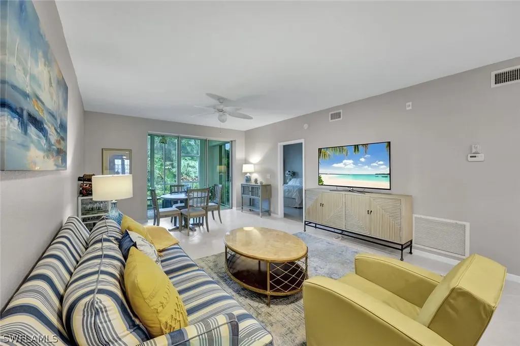 859 Tanbark Drive Naples FL 34108