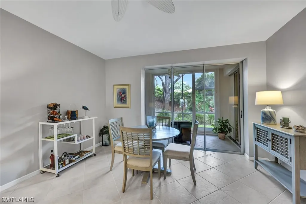 859 Tanbark Drive Naples FL 34108