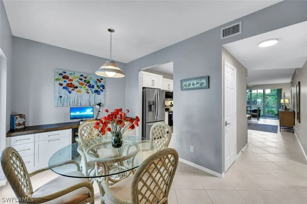 859 Tanbark Drive Naples FL 34108