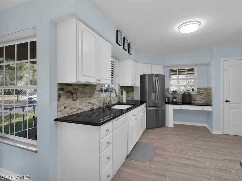 1712 Frontier Circle Labelle FL 33935