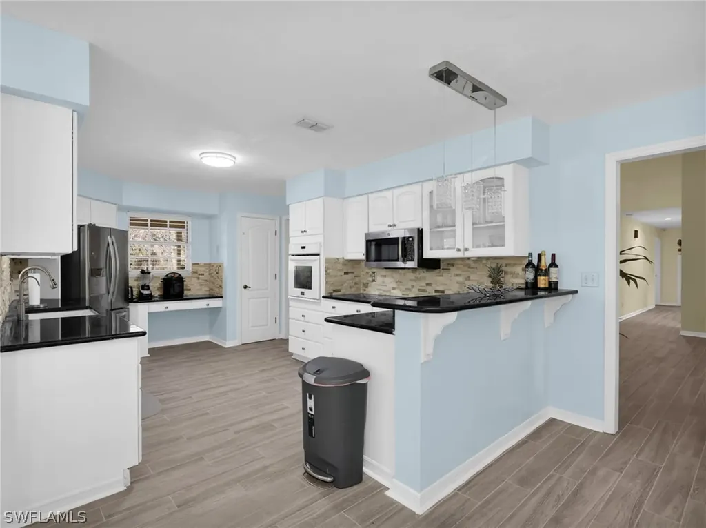 1712 Frontier Circle Labelle FL 33935