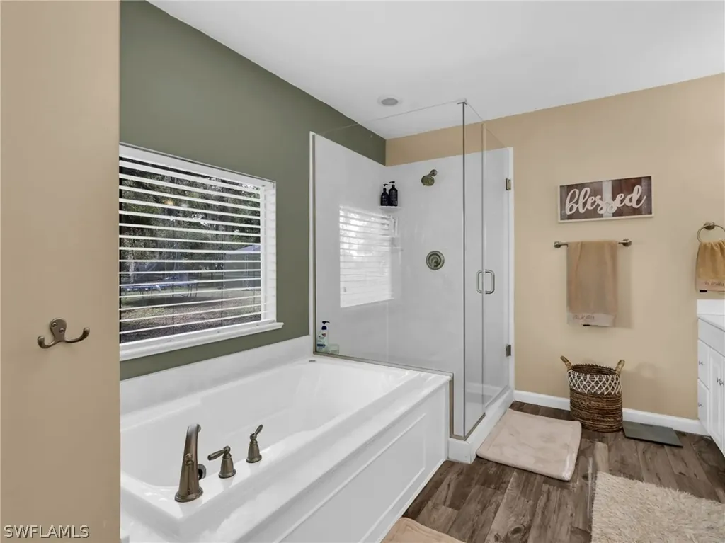 1712 Frontier Circle Labelle FL 33935